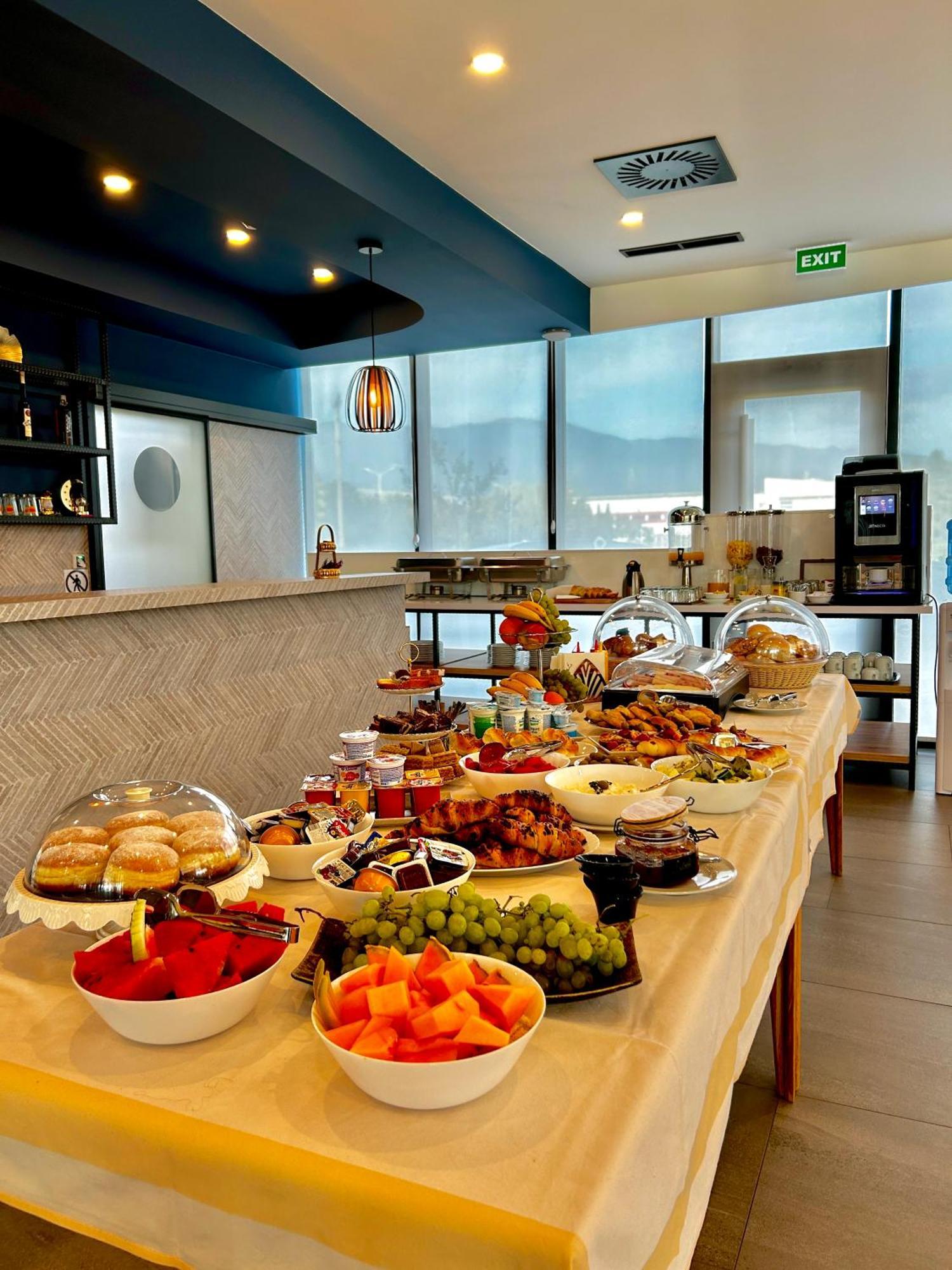 Gold Jet Hotel 4*