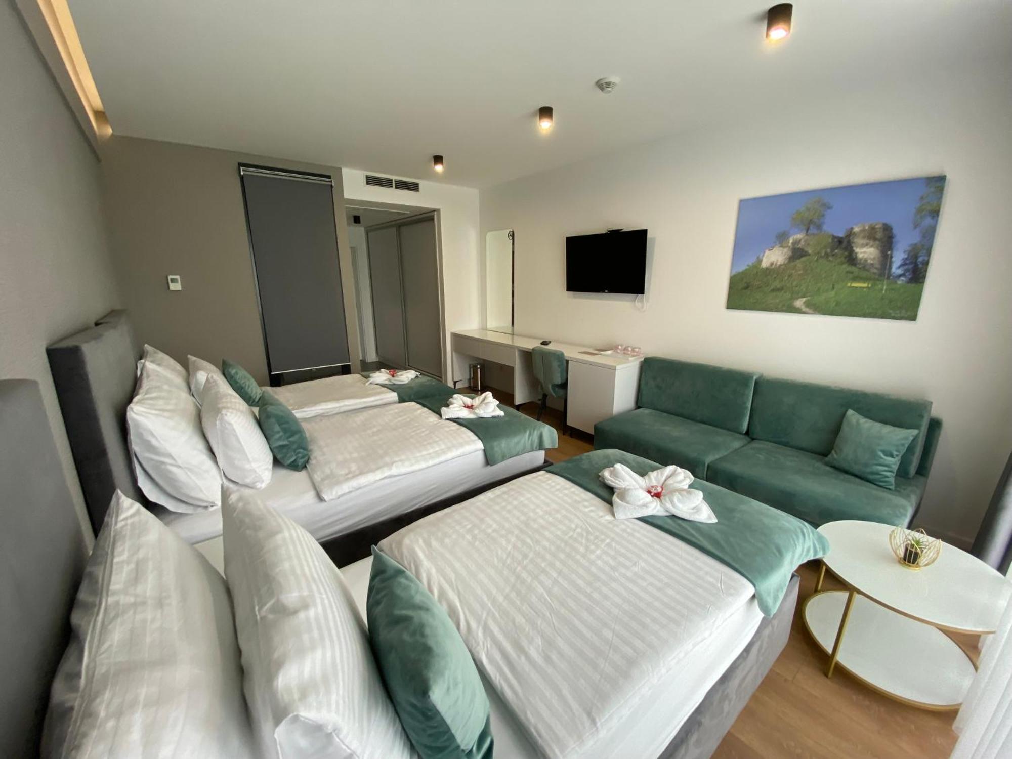 فندق Gold Jet 4*